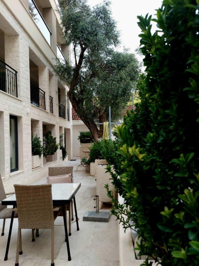 Apartments Djuro Rafailovic Budva Exteriör bild