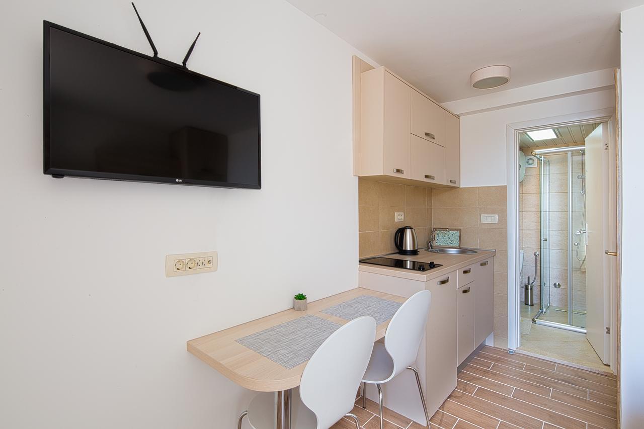 Apartments Djuro Rafailovic Budva Exteriör bild