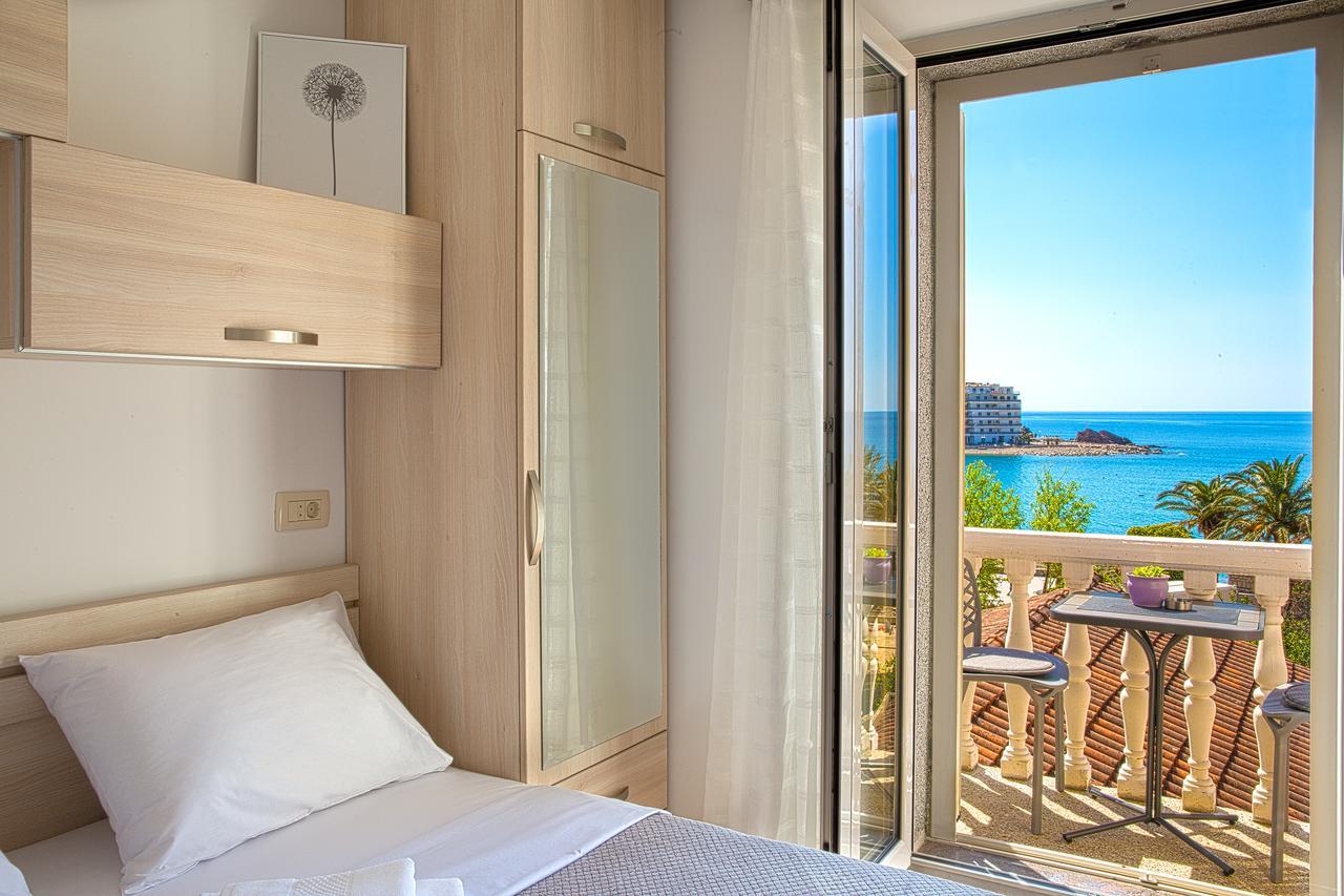 Apartments Djuro Rafailovic Budva Exteriör bild