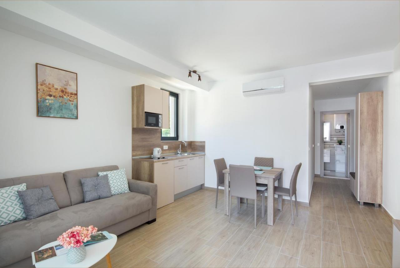 Apartments Djuro Rafailovic Budva Exteriör bild