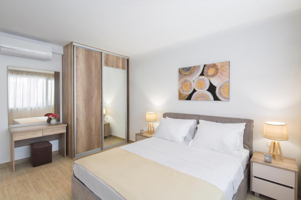 Apartments Djuro Rafailovic Budva Exteriör bild